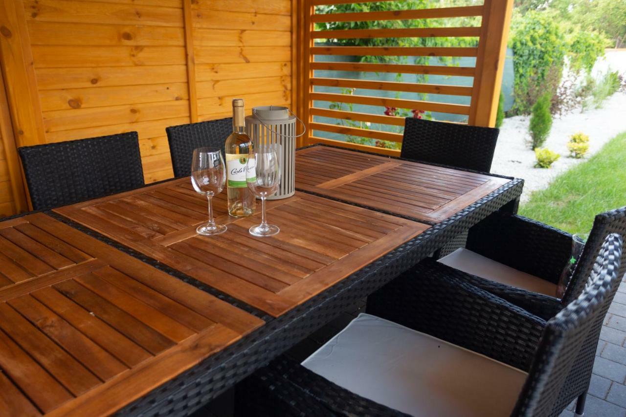 Willa Wanda - Duzy Ogrod Z Hot-Tube I Sauna Sztum Exterior foto